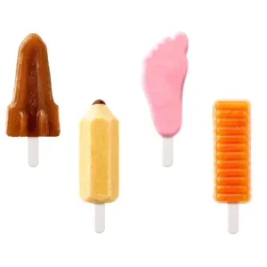 Vista superior de los 4 moldes de helado Lékué con sus formas icónicas